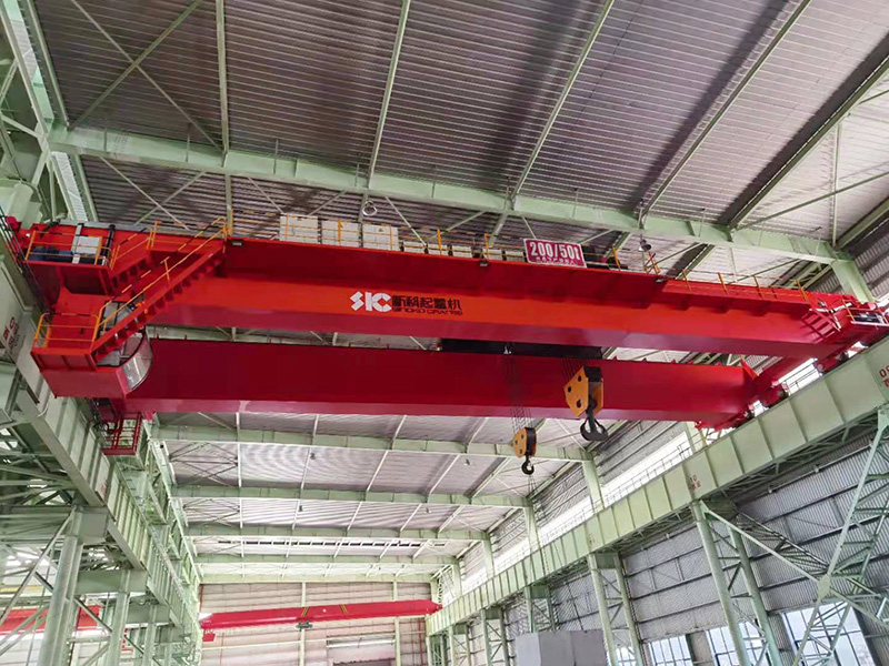 新(xin)型起重(zhong)機(jī)